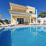 Villa Tio Pedro - Swimming Pool - For Families- By Bedzy