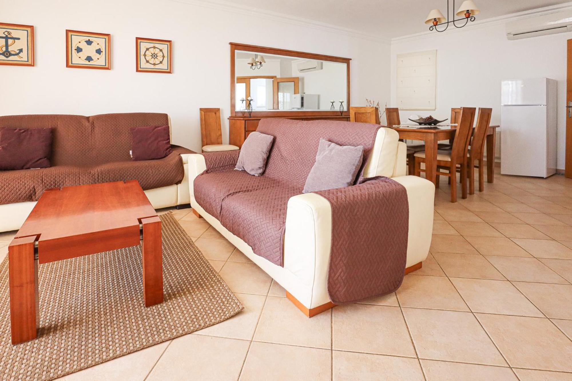 Villa Tio Pedro - Swimming Pool - For Families- By Bedzy